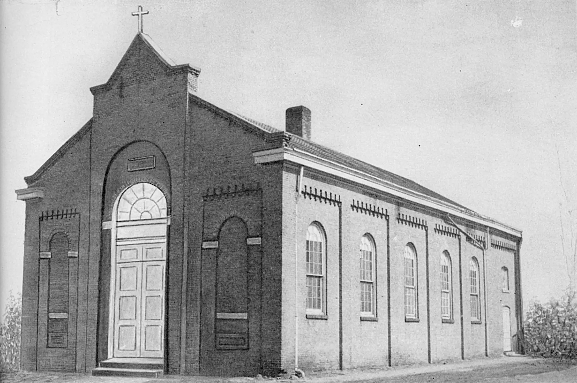 Father David's role grew from San Antonio parish priest to major community  leader